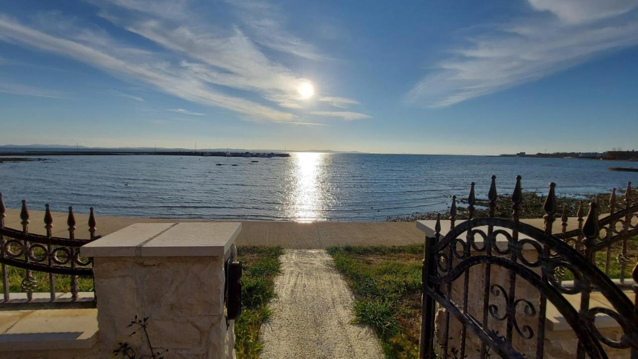 Apartments Hrestak Privlaka  Zewnętrze zdjęcie